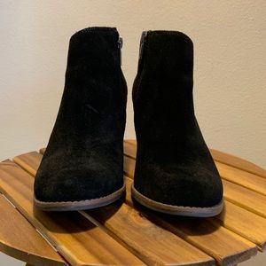 Lucky brand Yakeena wedge bootie
